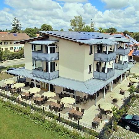Hotel Heimfeld Restaurant Cafe Garching an Der Alz Экстерьер фото