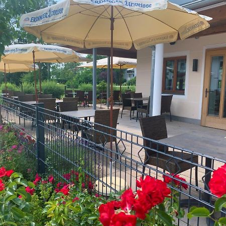Hotel Heimfeld Restaurant Cafe Garching an Der Alz Экстерьер фото
